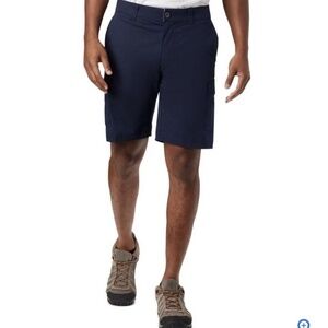 NWT Columbia Men's Brentyn Trail Cargo Short Blue With Side Pockets 46